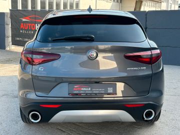 Fahrzeugabbildung Alfa Romeo Stelvio 2.0T AT8 Q4 Super H&K Leder Kamera AHK