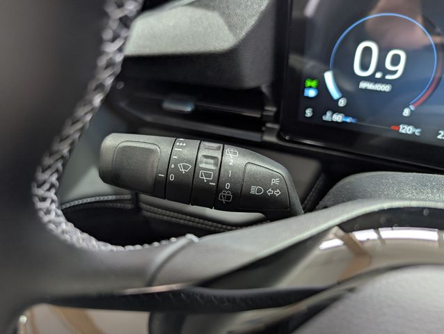 Ford Puma Titanium Automatik NEUES MODELL