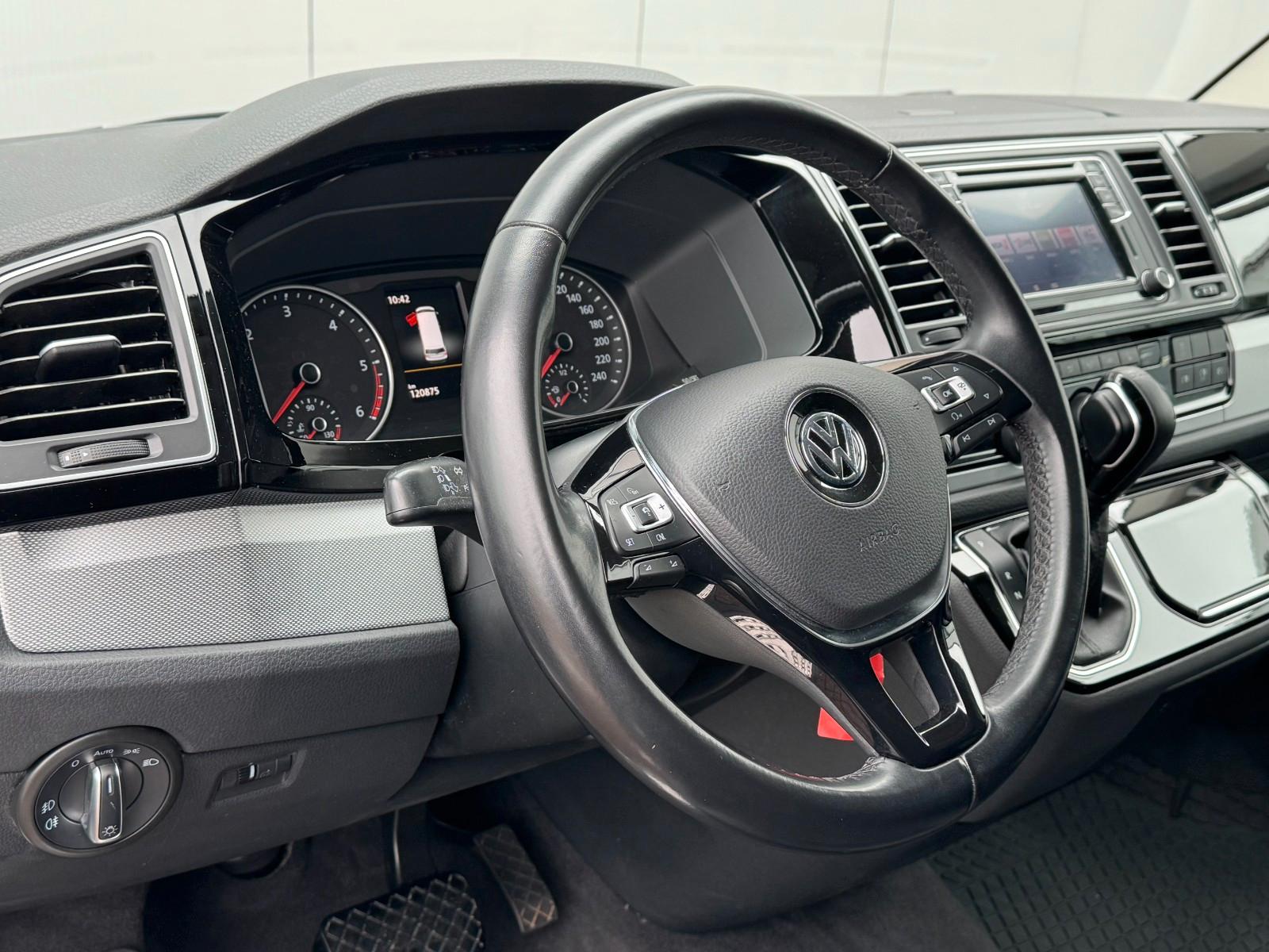 Volkswagen T6 Multivan "Highline" 2.0 TDI DSG LED ACC CAM