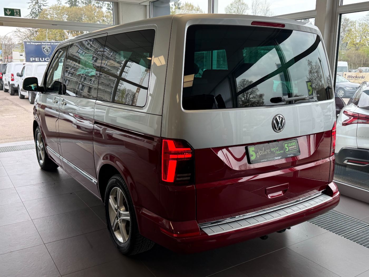 Volkswagen T6.1 Multivan 2.0 TDI FWD Generation Six DAB Car foto 5
