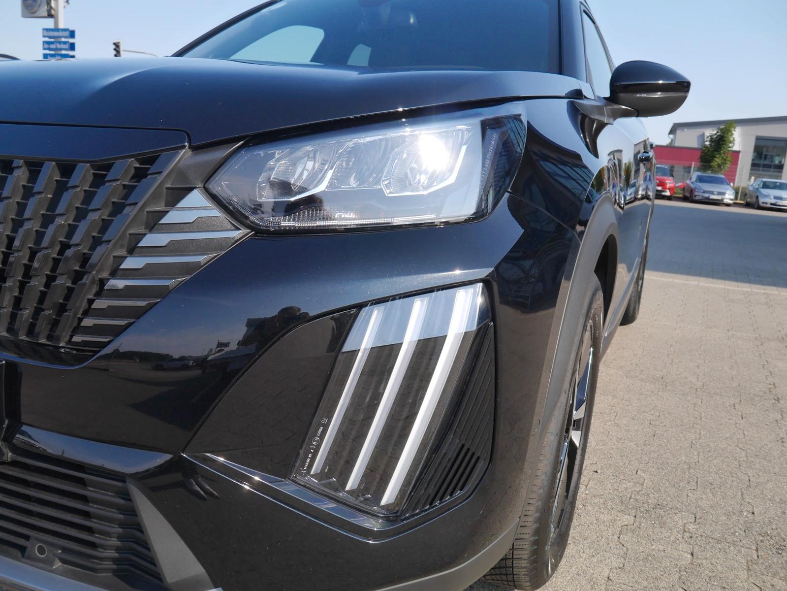 Peugeot 2008 Hybrid 145 LED/Navi/ACC/SHZ/360-Grad