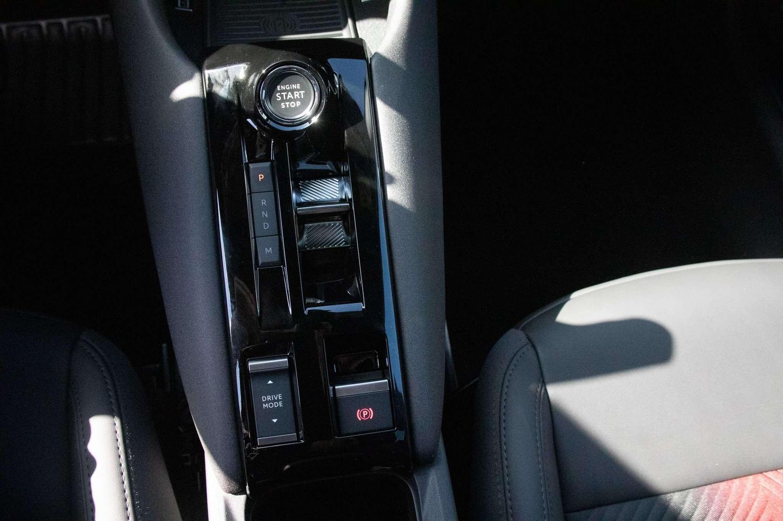 Fahrzeugabbildung Alfa Romeo Junior 1.2 VGT Ibrida Q4 vom AR Vertragshändler