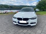 BMW 330 i Touring  MSport Pano Headup NaviProf LED - BMW 330 aus 2019