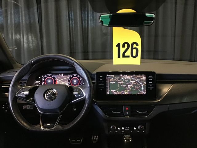 Fahrzeugabbildung Skoda Kamiq Monte Carlo 1.5 TSI DSG/Navi/Pano/RFK/ACC