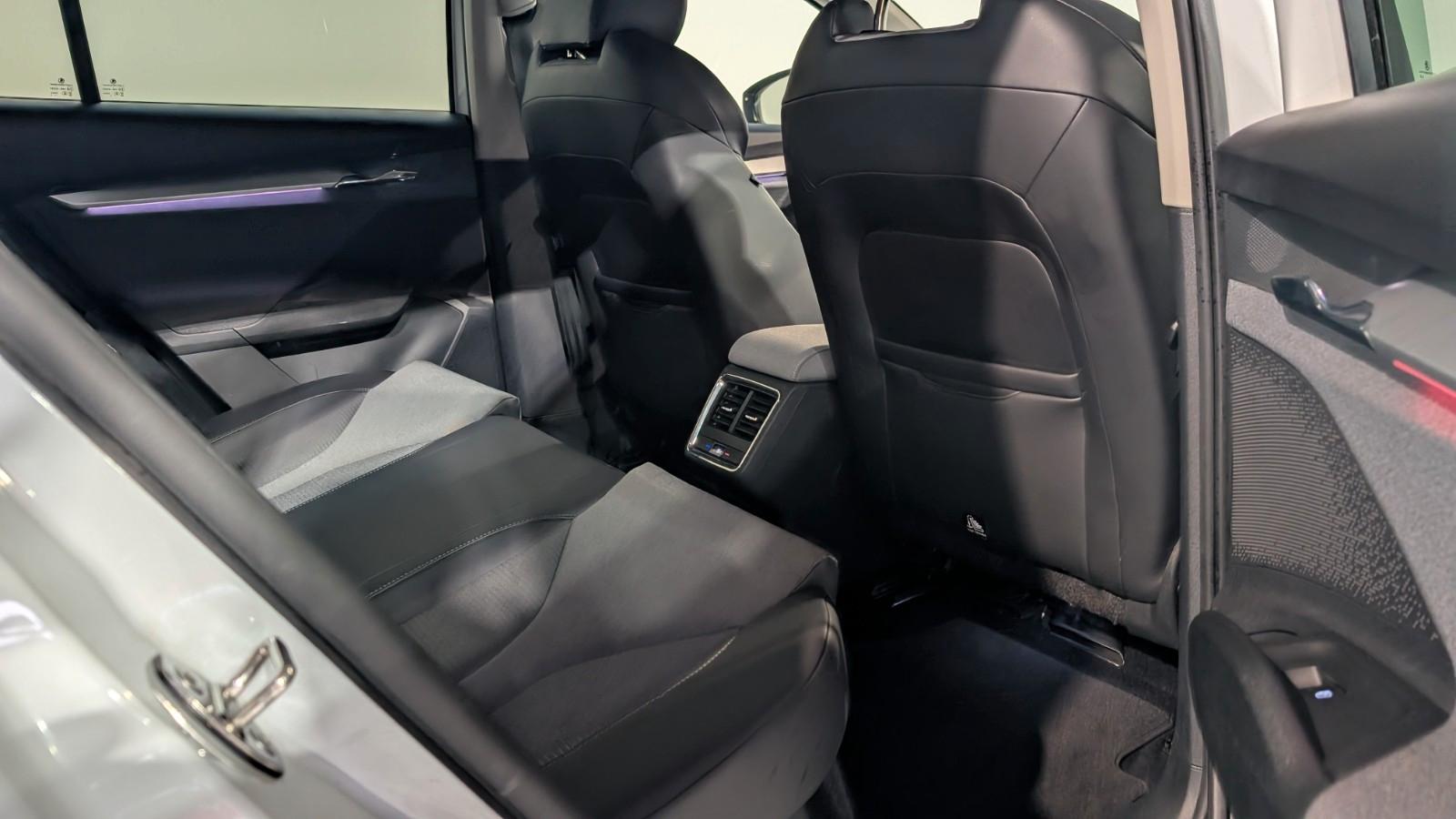 Skoda Enyaq 80 Loft ACC*LANE*SIDE*KAM*KESSY*W-PUMPE