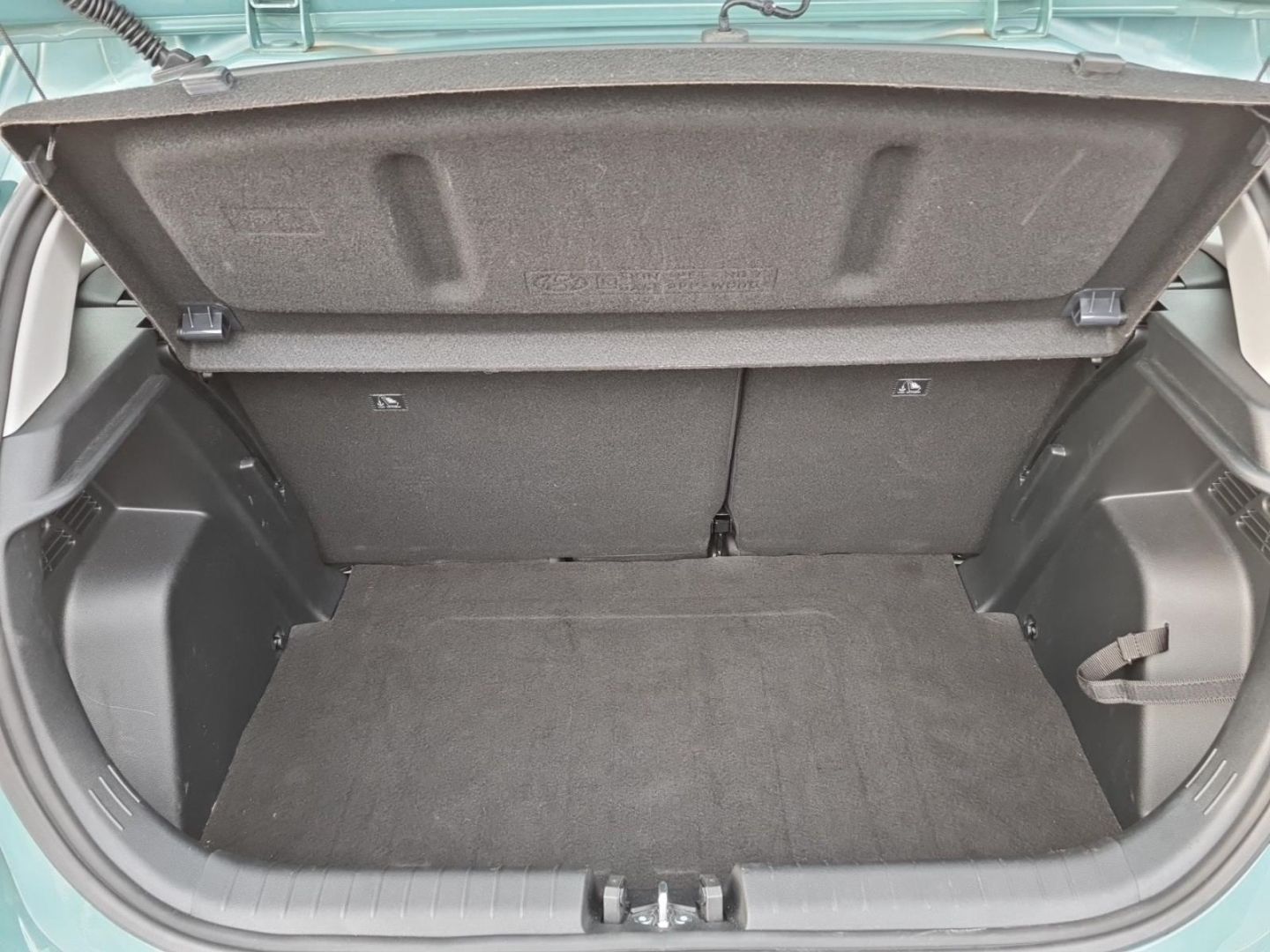 Fahrzeugabbildung Hyundai i20 SELECT FL 1.0 T-GDI  FUNKTIONS-P+ALWETTER+AC