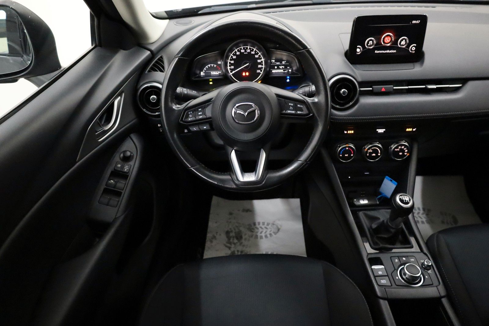 Fahrzeugabbildung Mazda CX-3 Skyactiv Center line, SH,DAB,Tempomat,PDC