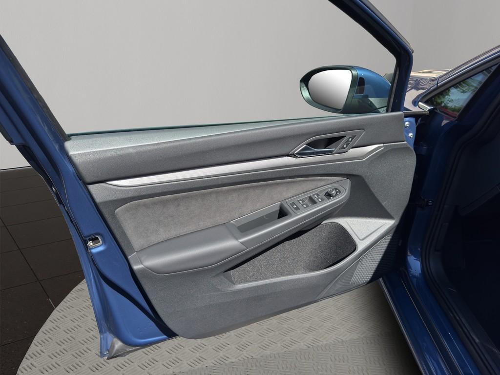 Volkswagen Golf 8 Style 1.5 eTSI DSG Navi MatrixLED, миниатюра 10