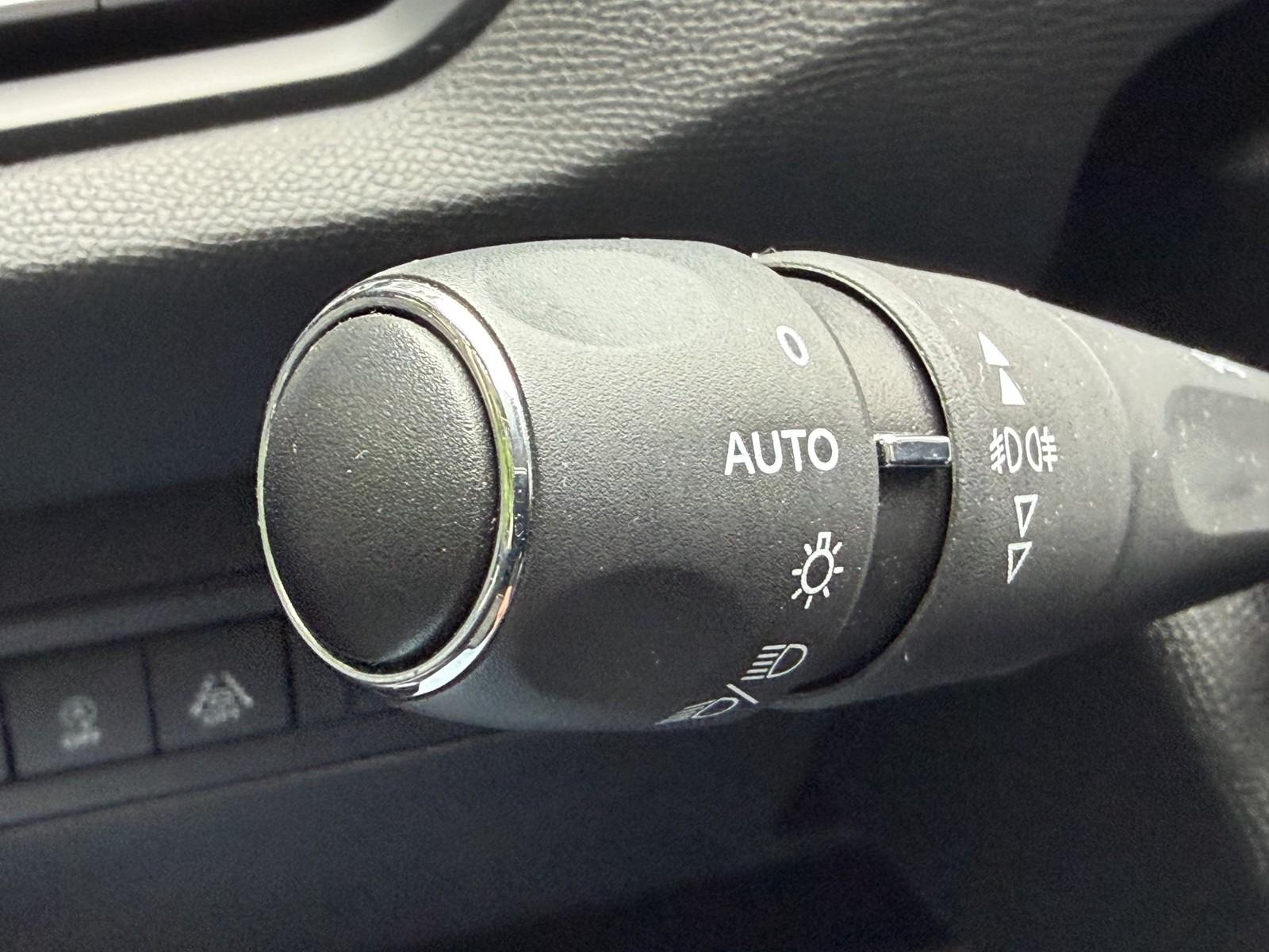Peugeot 308 SW Allure Automatik *Navi*CAM*Full-LED-Paket, миниатюра 17