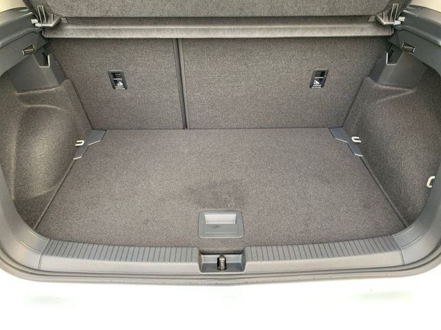 T-Cross 1.0 TSI DSG LIFE LED+NAVI+ACC+KAMERA+ALU