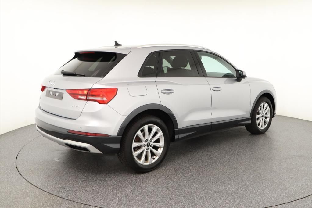 Audi Q3 advanced 2.0 35 TDI AHK*Tempo*PDC*RFK*SH