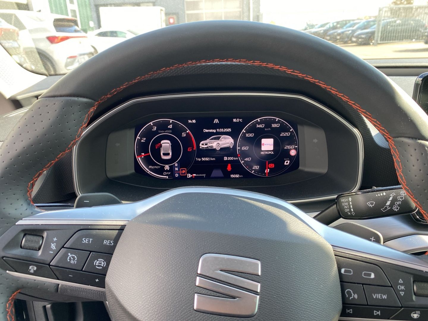 Fahrzeugabbildung SEAT Leon Sportstourer FR 2.0 TDI EU6d Navi Digitales