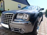 Chrysler 300C Touring 3.0 CRD Autom. TOP - Chrysler 300C mit Diesel-Antrieb: Kombi