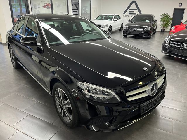 Mercedes-Benz C 200 Lim. Navi/LED/Kamera/Smartphone/1.Hand