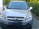 Chevrolet captiva - gebrauchte Chevrolet Captiva aus dem Jahr 2006
