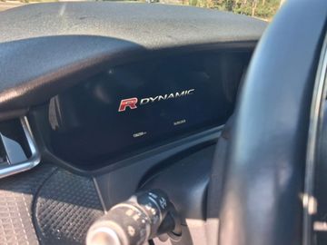 Land-Rover Range Rover Velar - 4