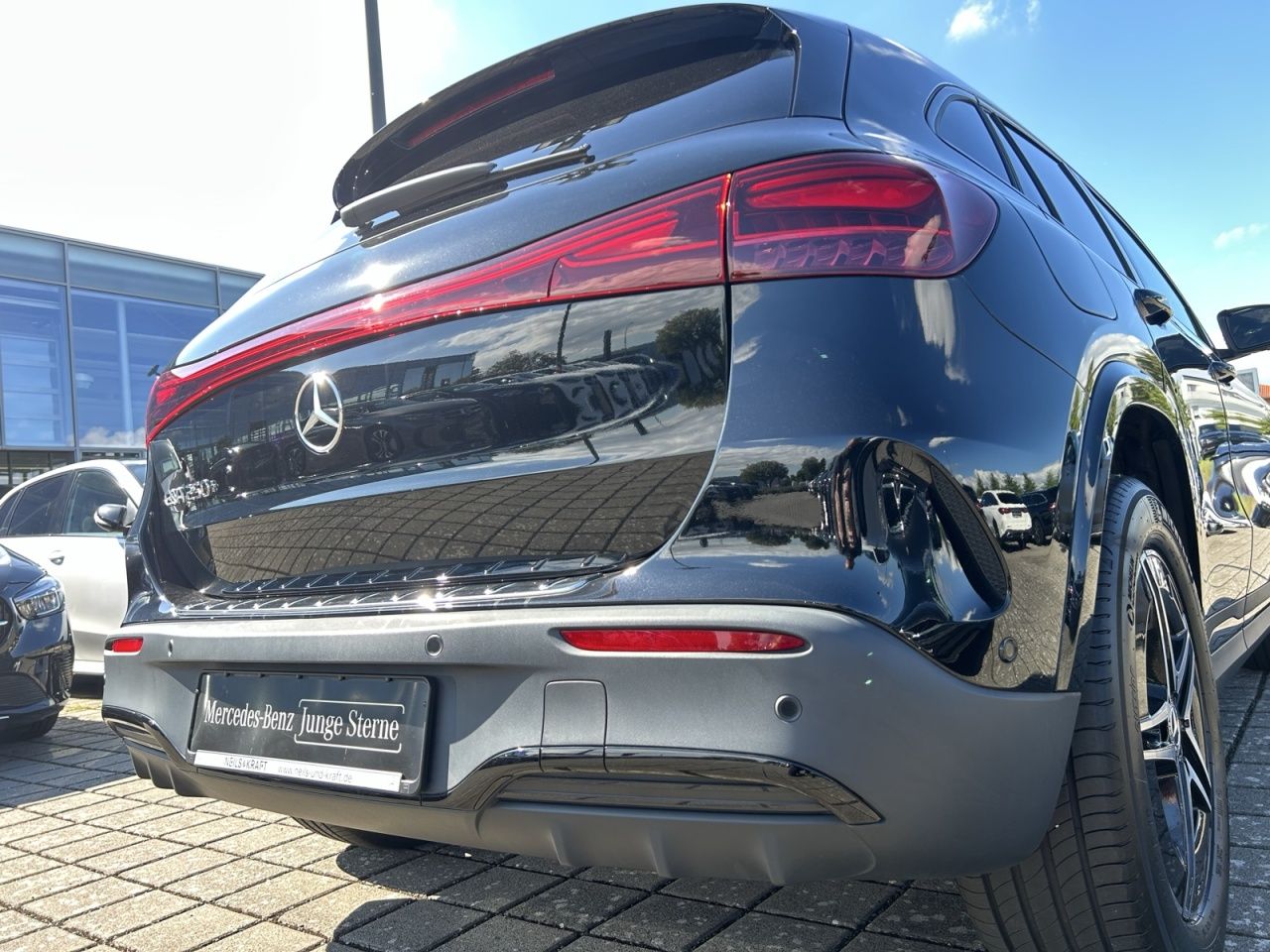 Mercedes-Benz EQA 250 AMG BURM NIGHT TOTW AMBIENTE 360 STDHZ foto 22