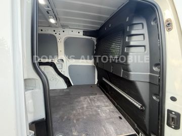 Volkswagen Caddy - 11