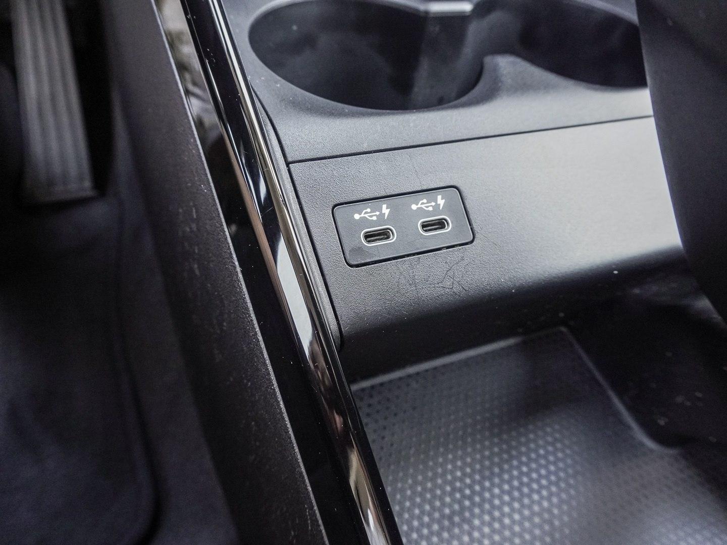 BMW Active 218i ACC RFK LED Sound Syst. PDC V+H DAB Klima, миниатюра 13