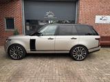 Land Rover RANGE ROVER 4.4SDV8 PANO,AHK,HUD,22-ZOLL - Land Rover Range Rover: 4.4