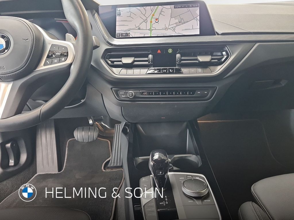 BMW 120 d Hatch Sport Line HiFi DAB LED AHK Navi uvm.