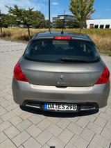 Peugeot 308 Allure 155 THP Automatik Allure - gebrauchte Peugeot 308 aus dem Jahr 2012