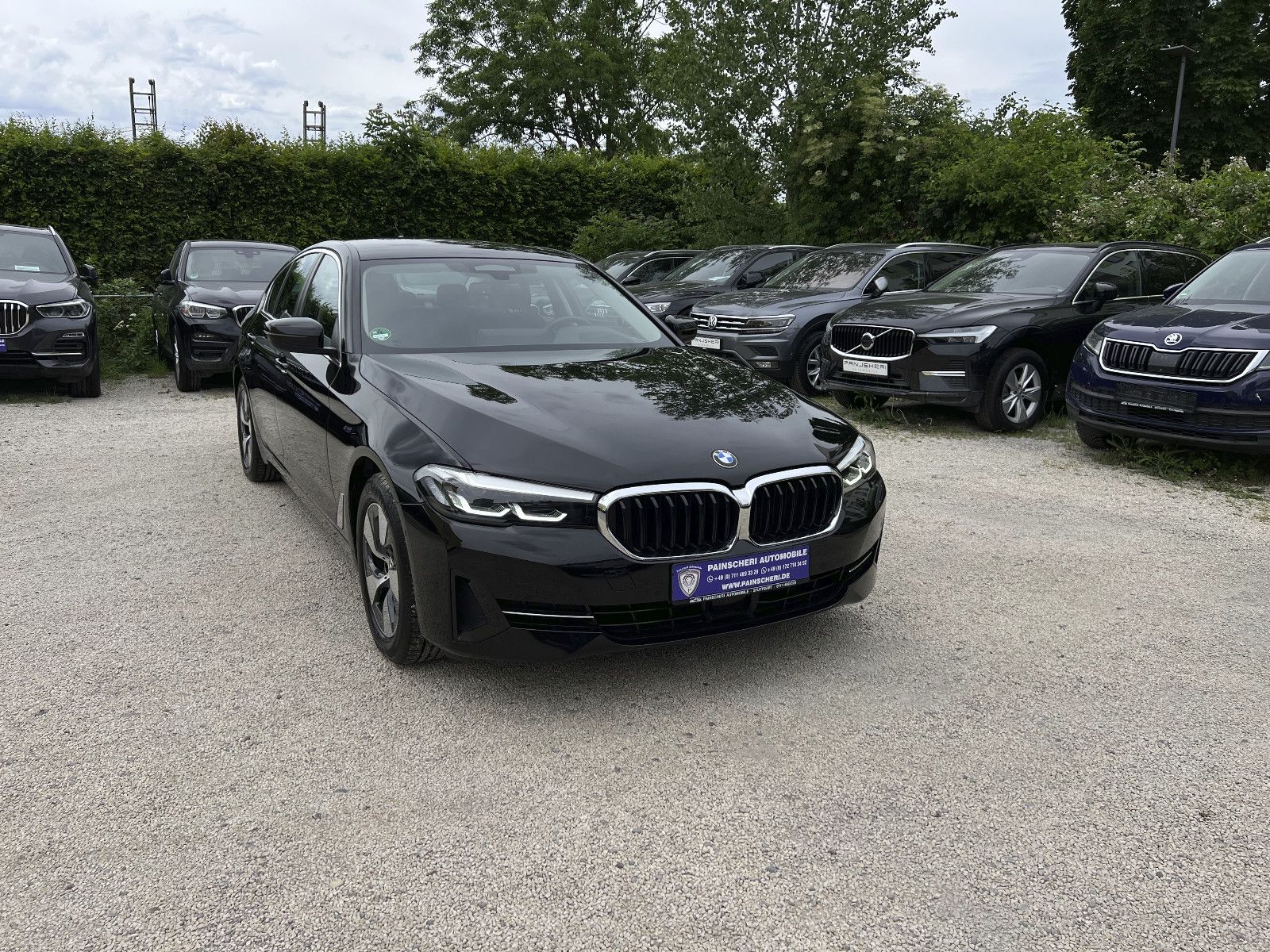 BMW 520 d Lim. xDrive ACC+HEAD-UP+KAMERA+TOTWINKEL
