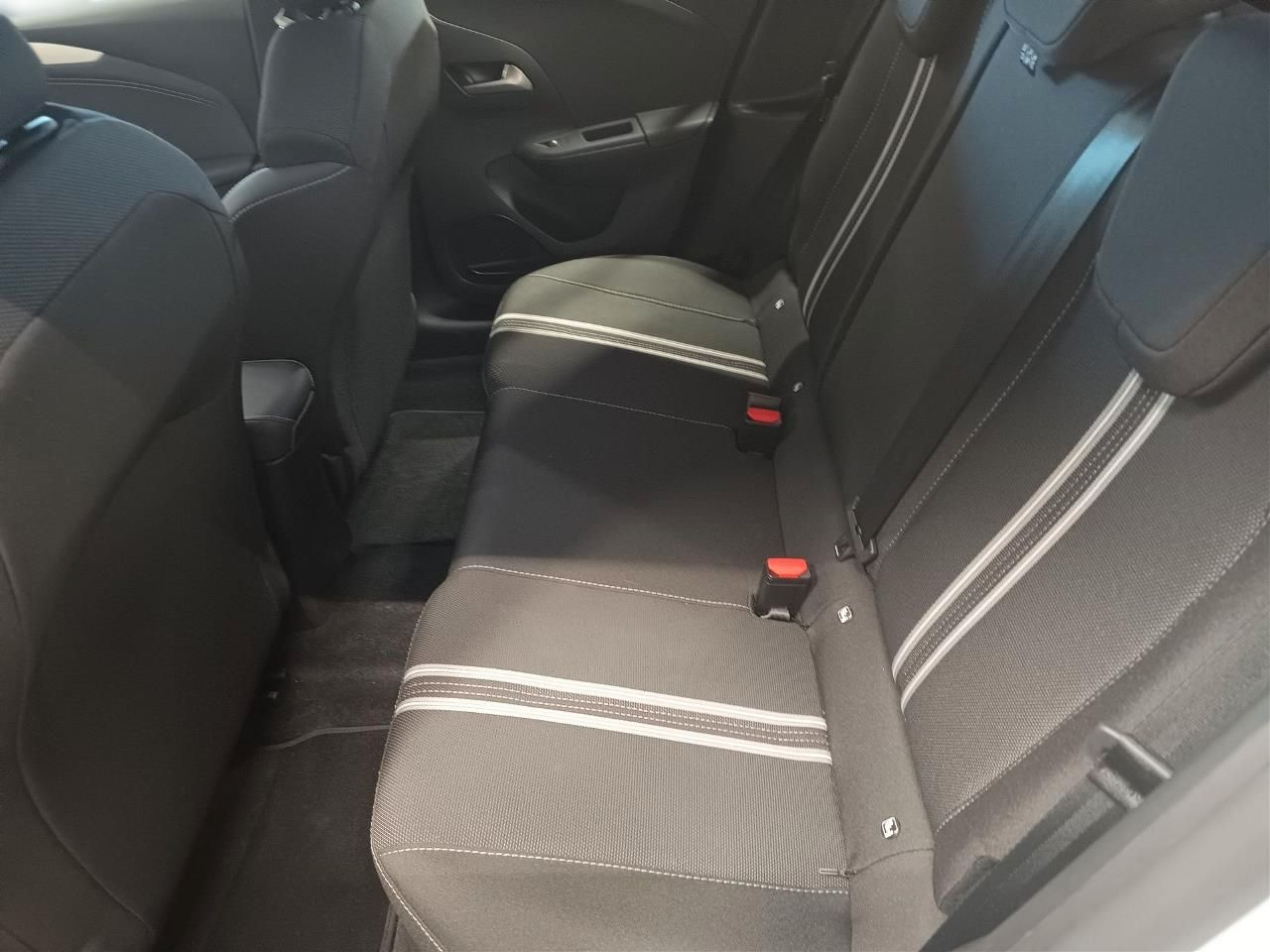 Fahrzeugabbildung Opel Corsa F 1.2 Turbo GS Kamera,LED,PDC,SHZ,Facelift