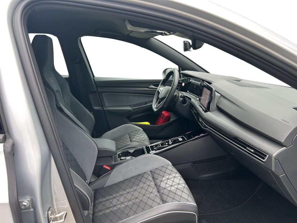 Volkswagen Golf - Bild 11