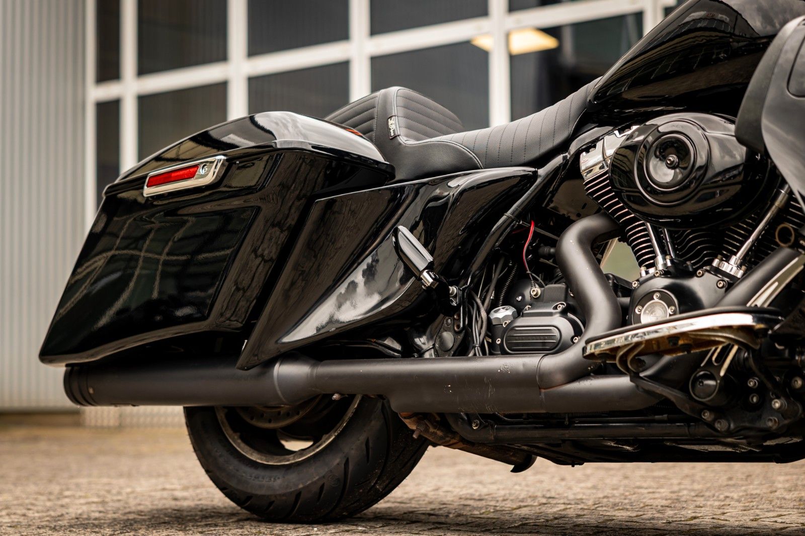 Fahrzeugabbildung Harley-Davidson FLHX Street Glide 103 cui - Kesstech -