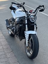 Kawasaki ZX9R - Offers matching your search criteria