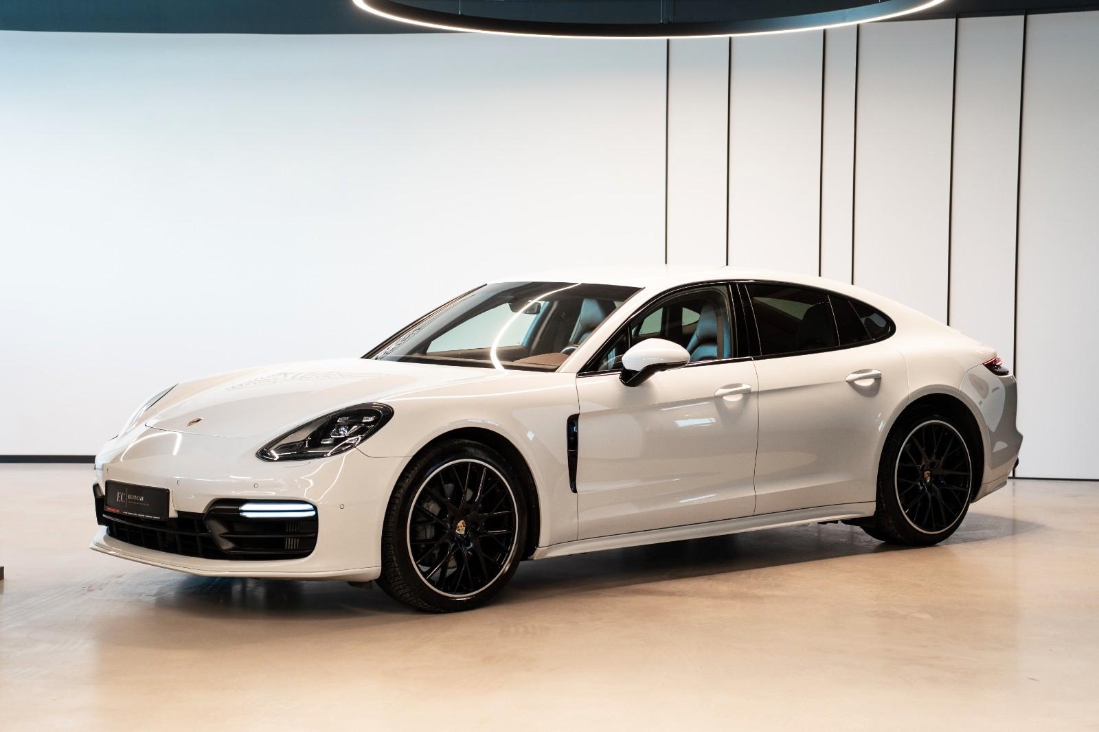 Porsche Panamera 4S