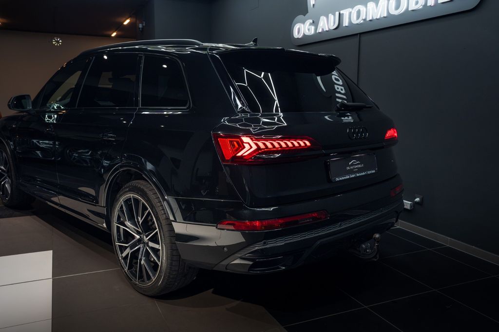AUDI Q7 55 TFSI PANO*AHK*MATRIX*360*NAVI*ASSIST* AUDI Q7 55 TFSI PANO*AHK*MATRIX*360*NAVI*ASSIST*