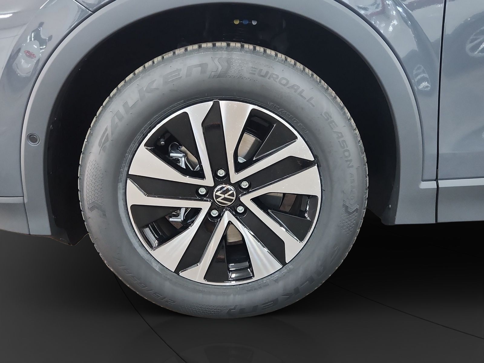 Volkswagen Tiguan - Bild 8