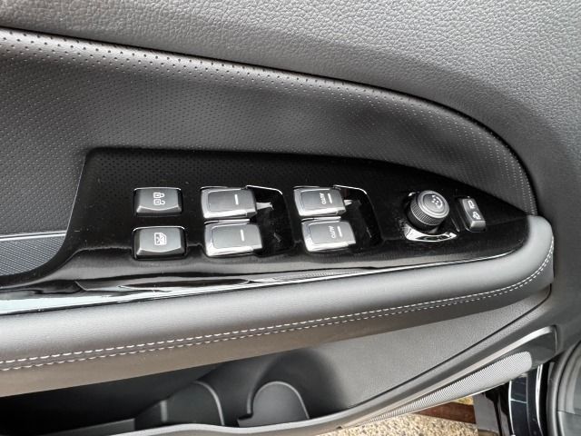 Fahrzeugabbildung KGM Rexton 2.2 Diesel e-XDi Black 8AT*MJ25