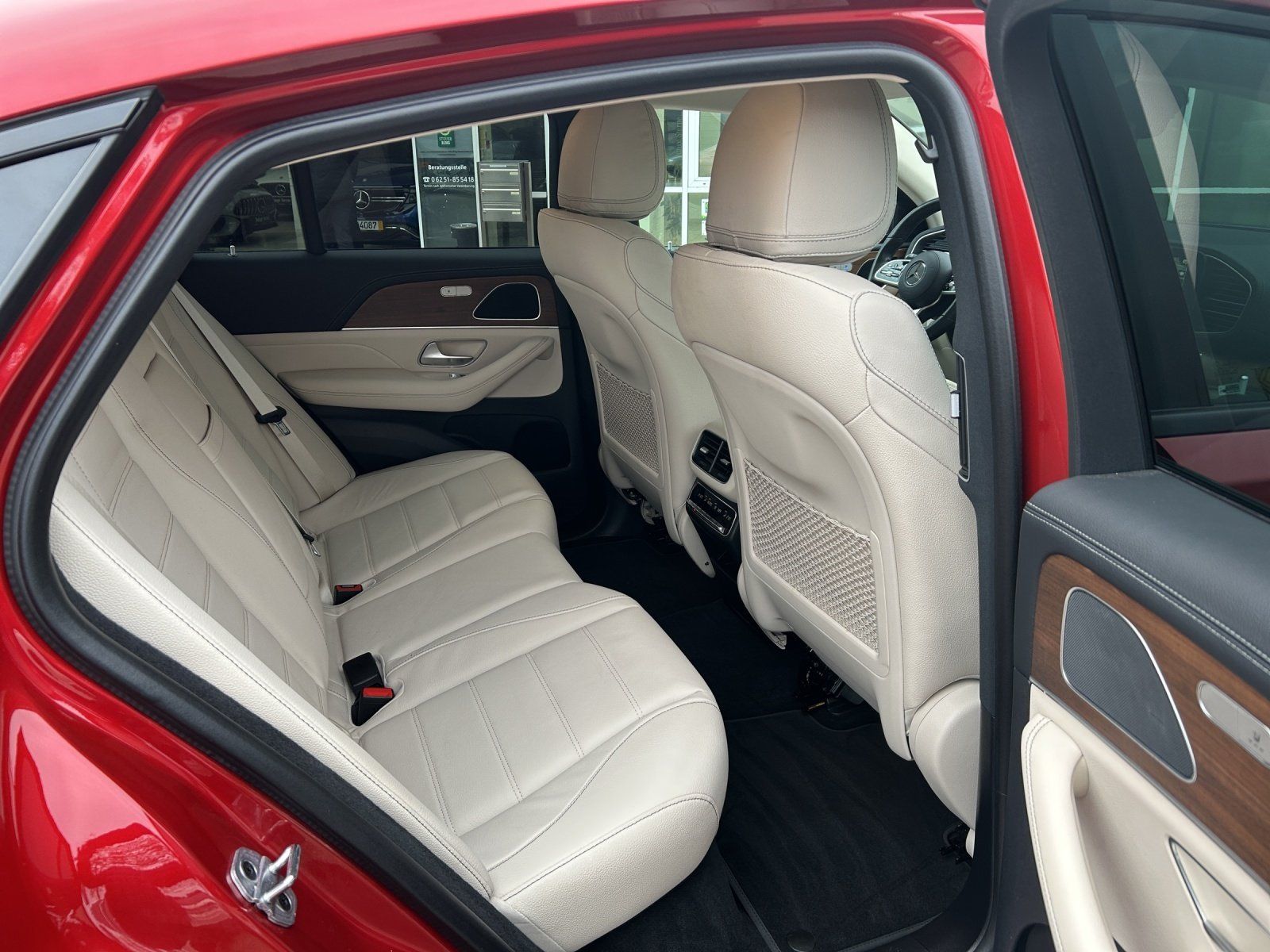 Fahrzeugabbildung Mercedes-Benz GLE350d Cpé AMG Exclu MLED Night AIRMATIC Sitzkl