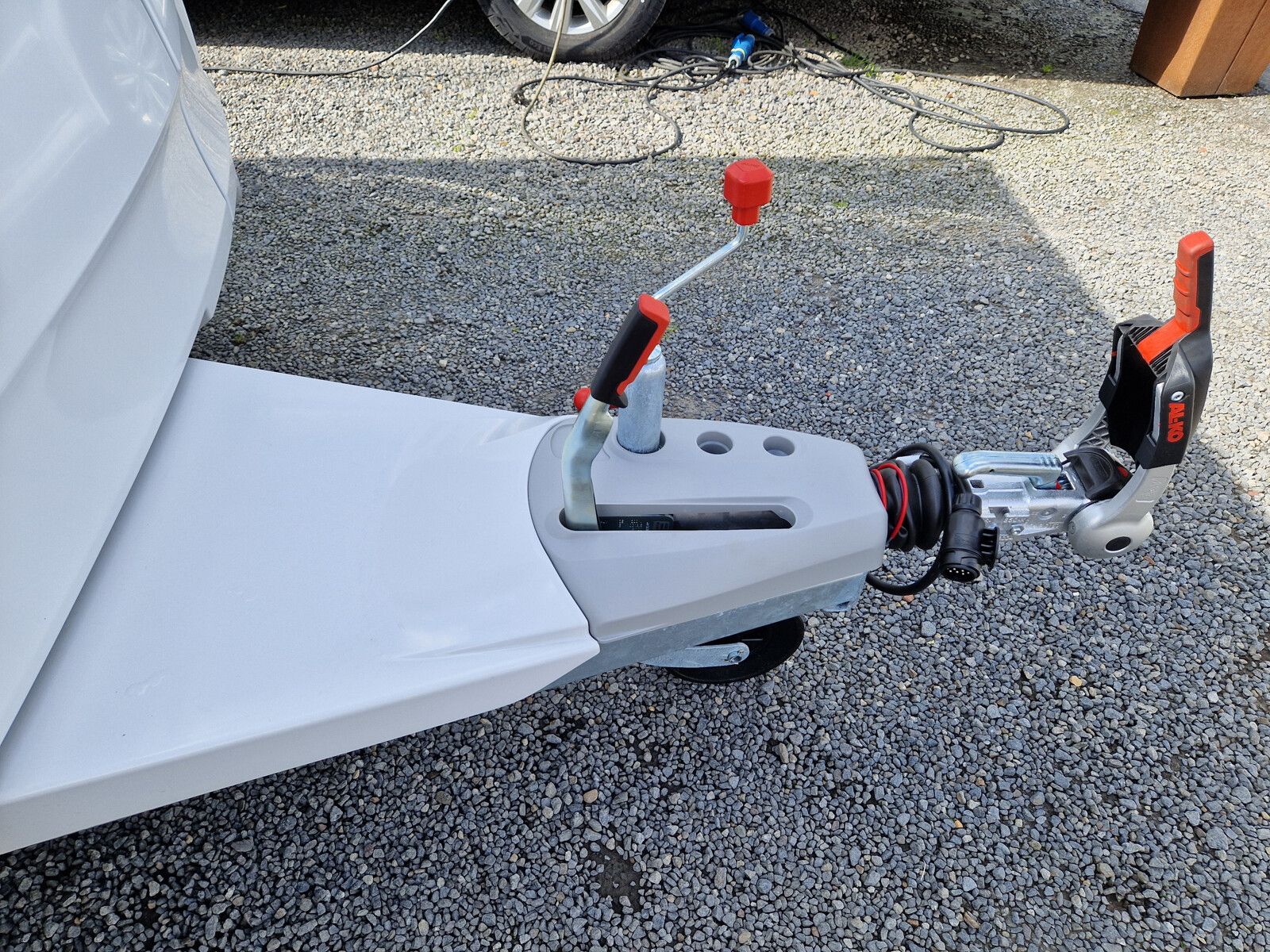 Fahrzeugabbildung Tabbert Senara 400 QD 2.3 Ambiente, DuoControl, 1.500kg