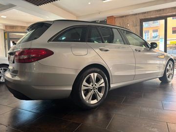 Mercedes C 200 - 4