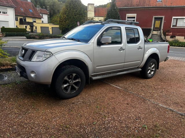 Nissan Navara D40 2.5 Evo Platinum