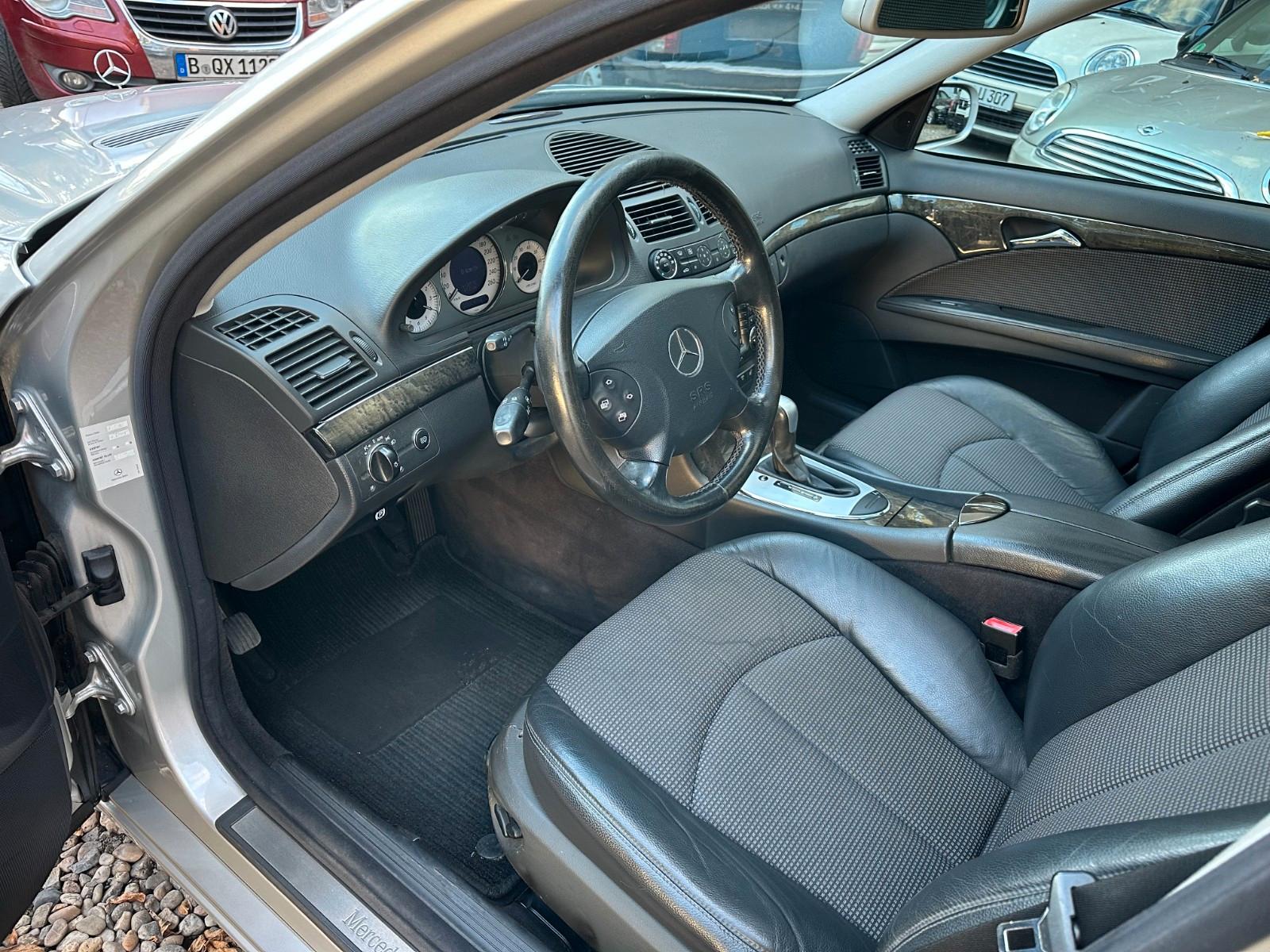 Mercedes-Benz E200 2004 — photo 7