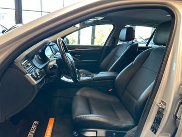 MYAUTOCENTER – Gebraucht- und Jahreswagen mit Werkstattservice in Pfaffenhofen BMW Touring 523 i *HeadUP*AHK*Xenon*TÜV NEU*