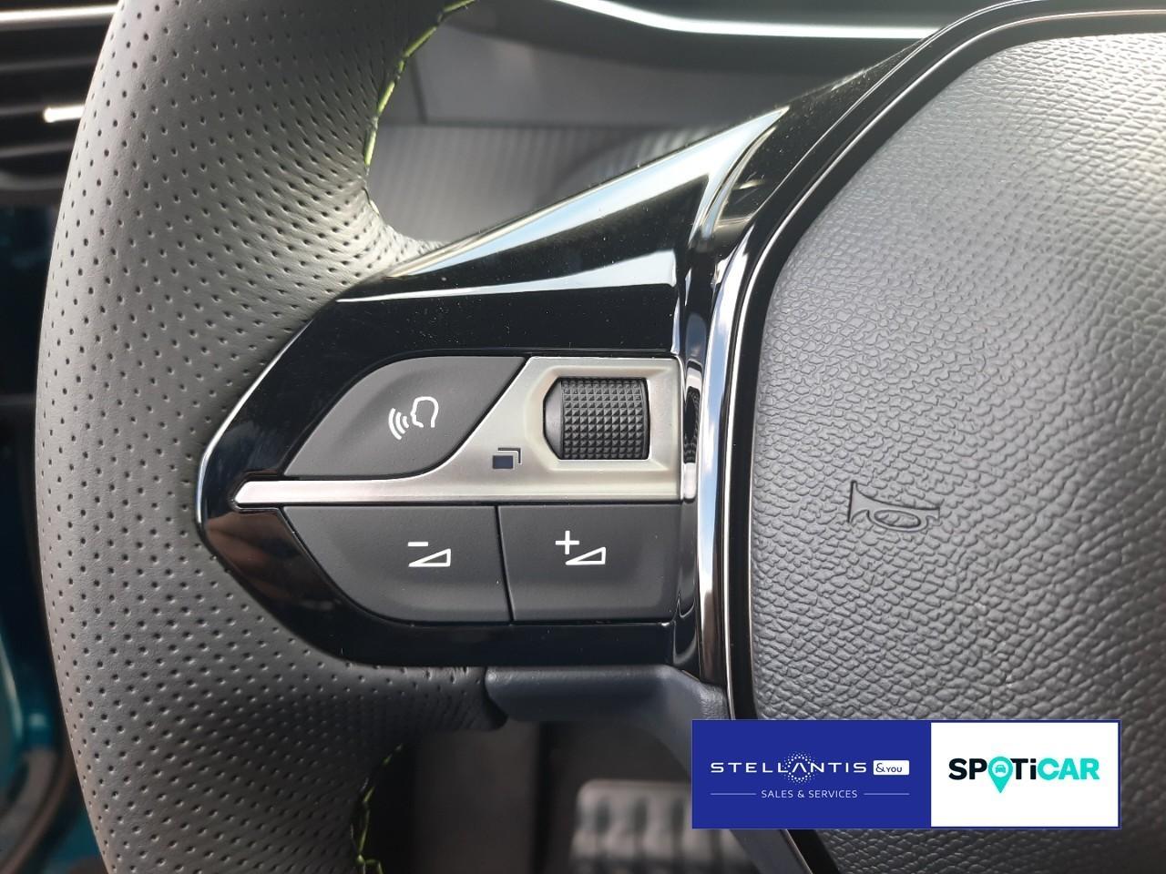Peugeot 2008 Mild Hybrid 145 GT