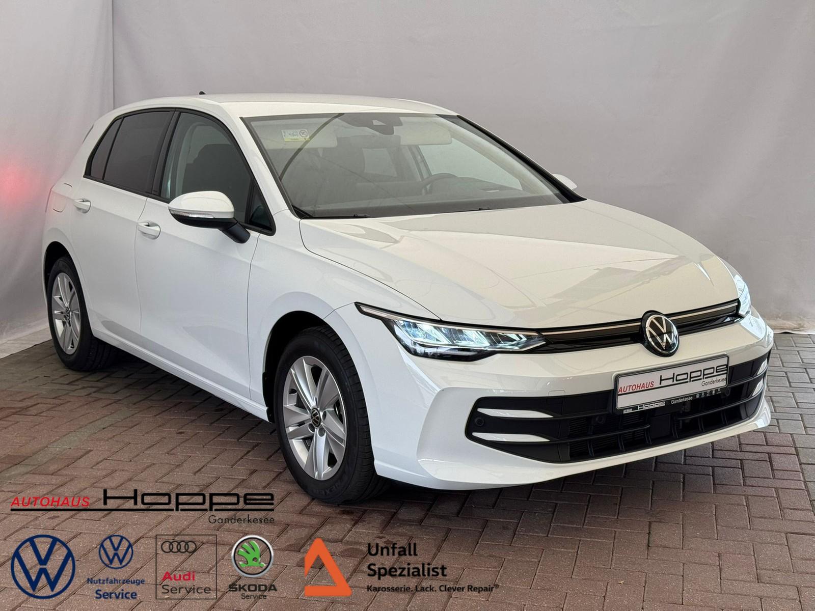 Volkswagen Golf VIII Life 1.5TSI  RFKAM+NAVI+APP+LED+SHZ+AC
