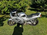 Honda VFR 750 RC 35 - HONDA VFR750R