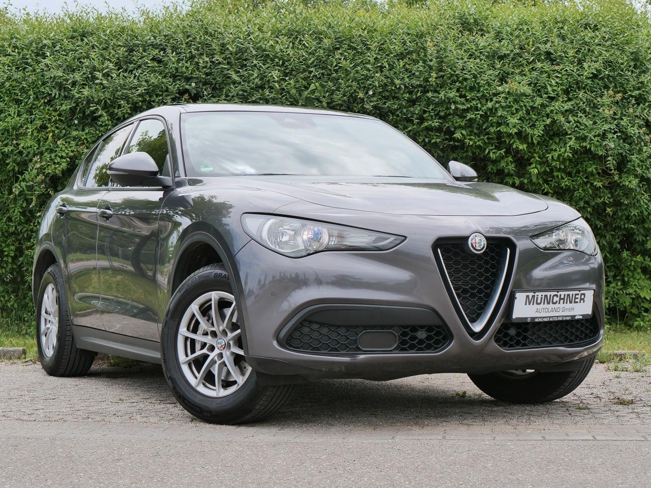Alfa Romeo Stelvio Business Q4* Panoramadach*Rückfahrkamera
