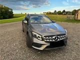 Mercedes-Benz GLA 180 - - Mercedes-Benz GLA 180 von privat