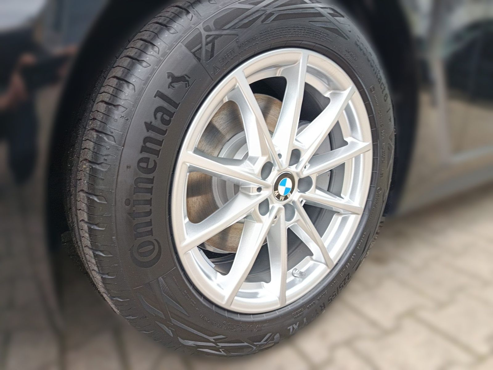 BMW i4 - Bild 9