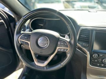 Jeep Grand Cherokee - 9
