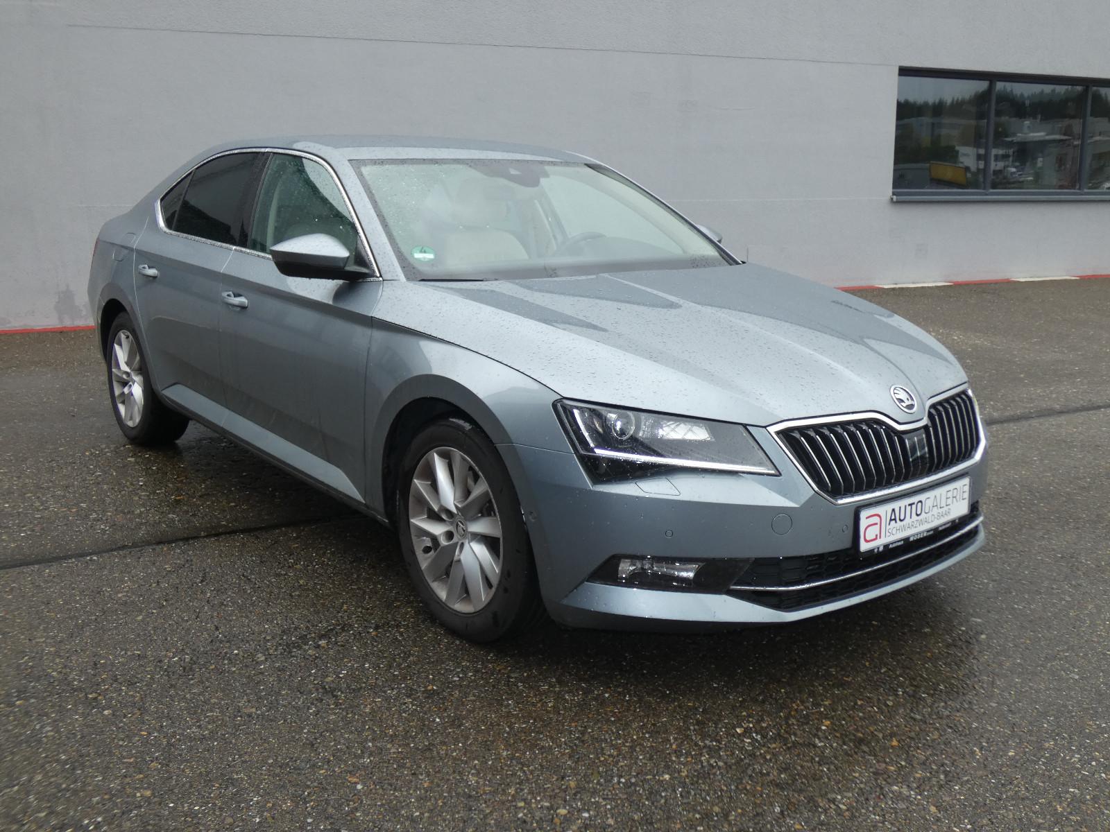 Skoda Superb Lim. Style/Navi/ACC/Kamera