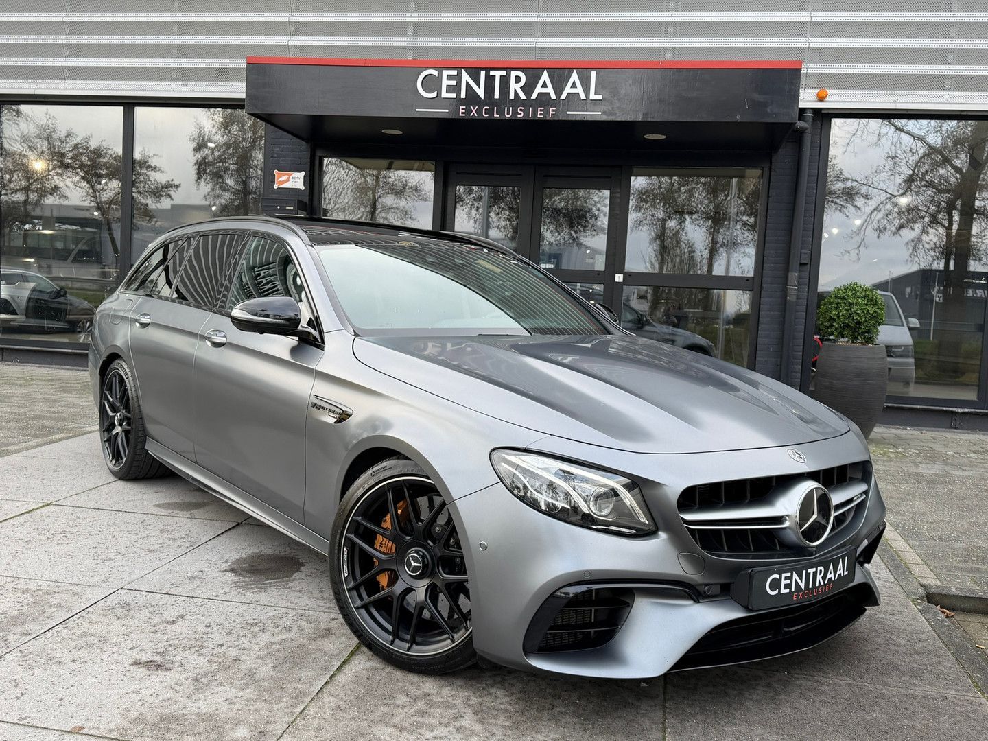 Mercedes-Benz E 63 AMG Estate S 4MATIC+|Pano|Keramisch|Massage imagem 3